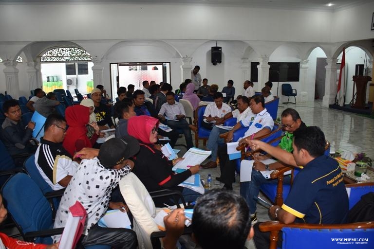 Sesi sidang komisi-komisi